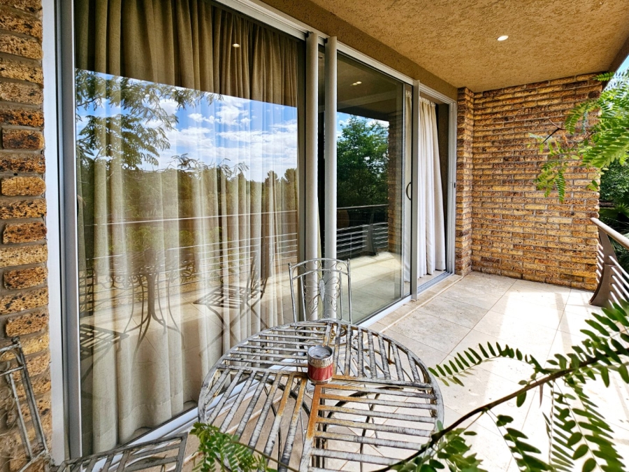 8 Bedroom Property for Sale in Waverley Free State